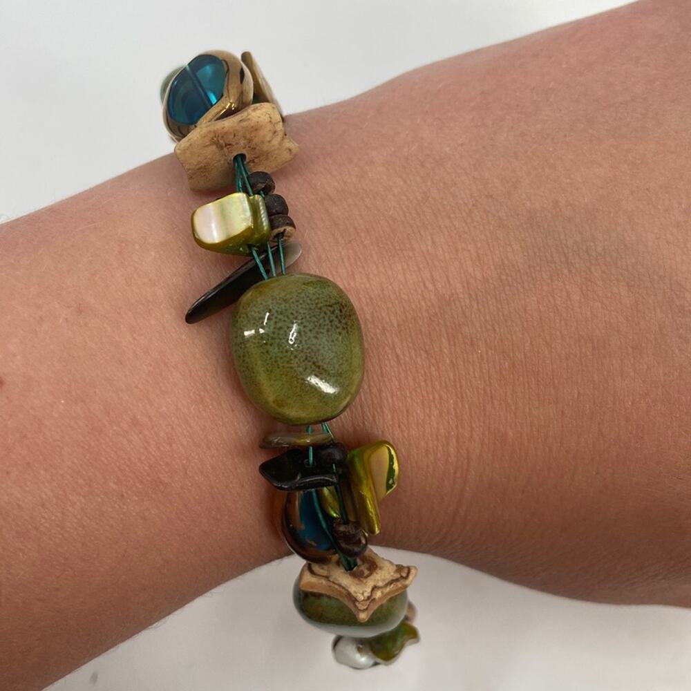 Premier designs blue green floating multi strand beaded bracelet